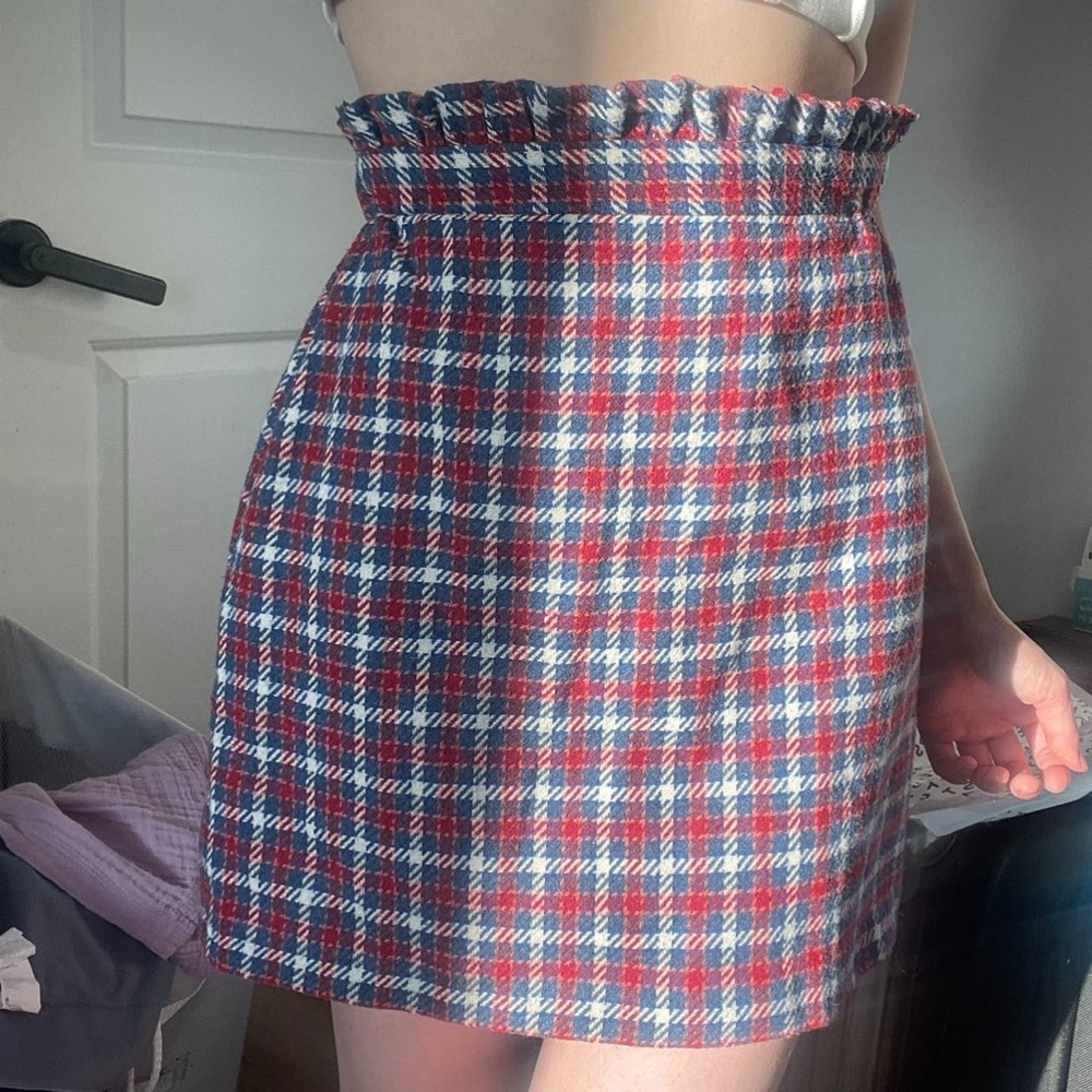 Topshop Plaid Wool Ruffled Mini Skirt in red & blue 🍒💙